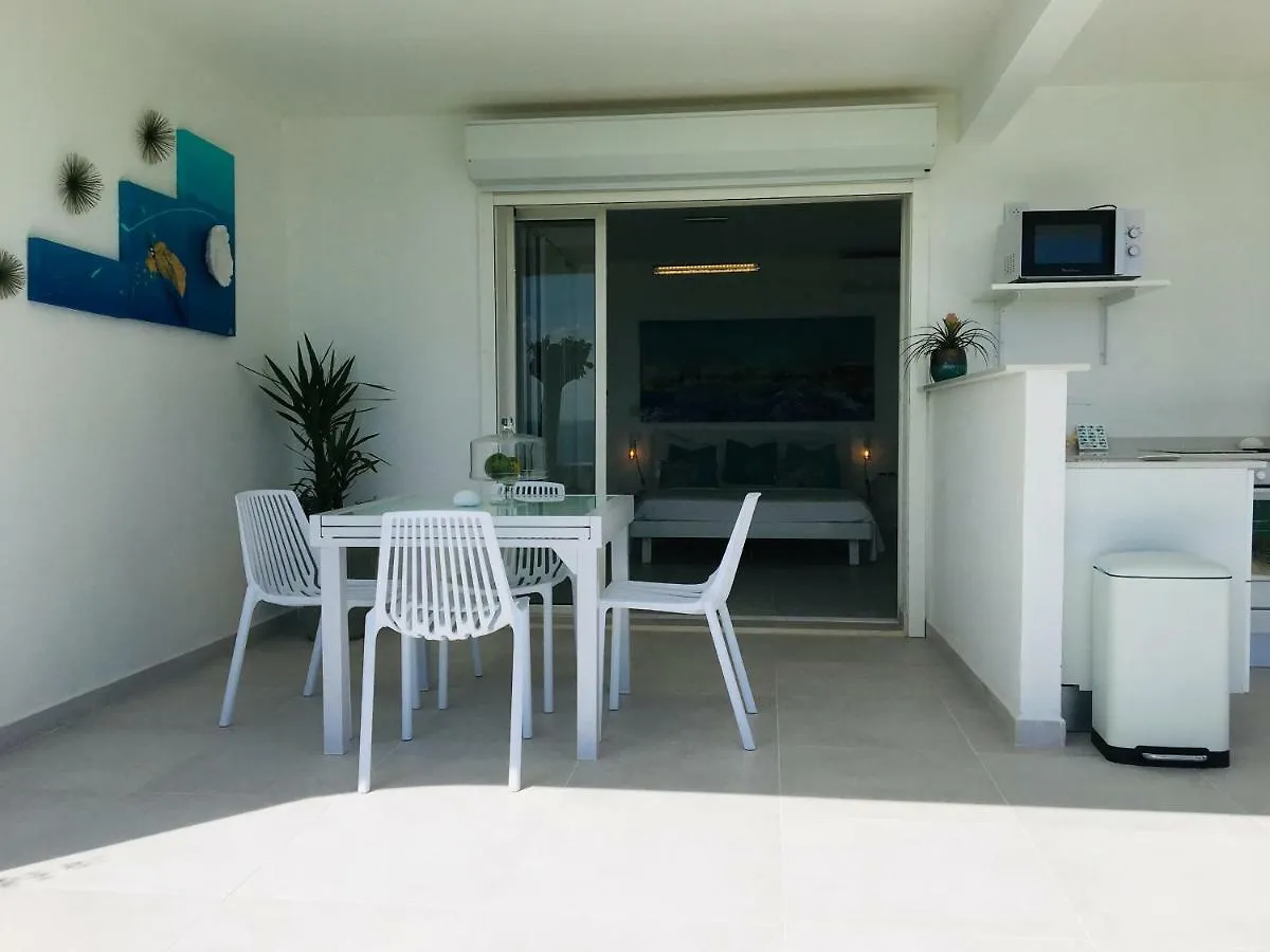 Appartement Studio Cozy Mélissa Élégance - GUADELOUPE , LE GOSIER , DAMPIERRE - JACUZZI-SPA WELLIS EVEREST PREMIUM AVEC PLEINE VUE MER - OCÉAN à 180 degrés Guadeloupe